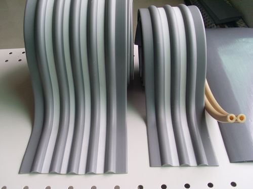 東莞市一塑塑膠制品的誠信,實力和產(chǎn)品質量獲得業(yè)界的認可.